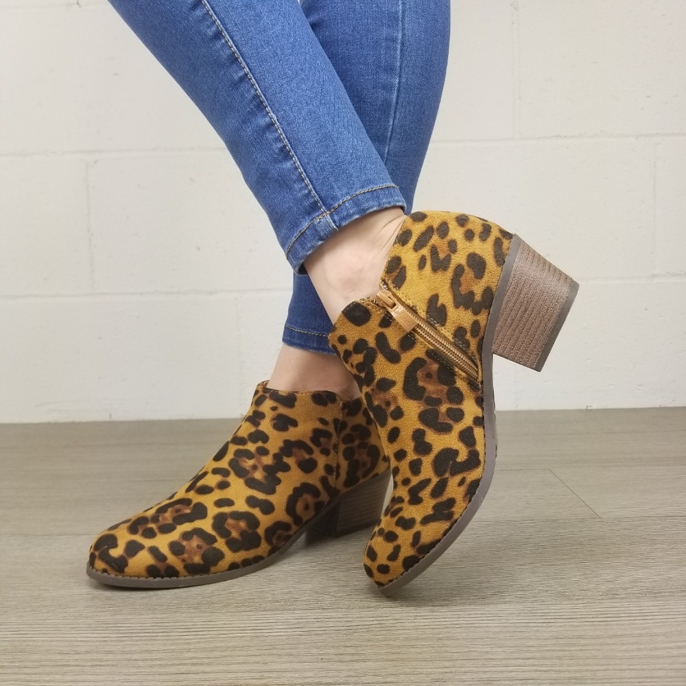 Vegan Suede Leopard Print Ankle Booties - Picture 4 of 6